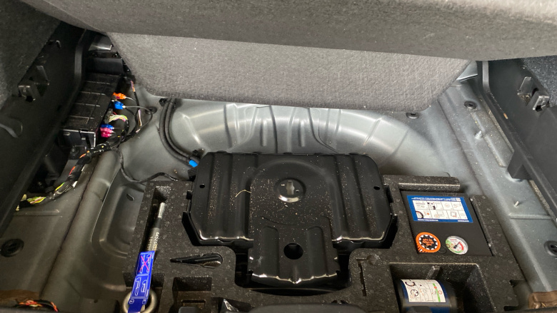 Volvo Xc40 2.0 B4P R DESIGN Pro 5dr Auto [7 speed] Petrol Estate